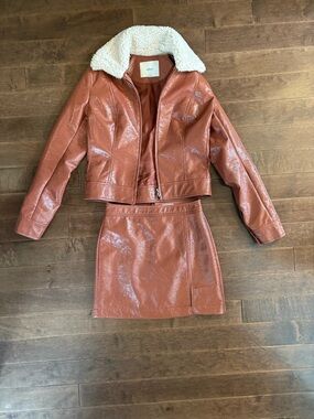 Wilfred Cropped Faux Leather Sherpa Collar Jacket and Matching Skirt in Rust